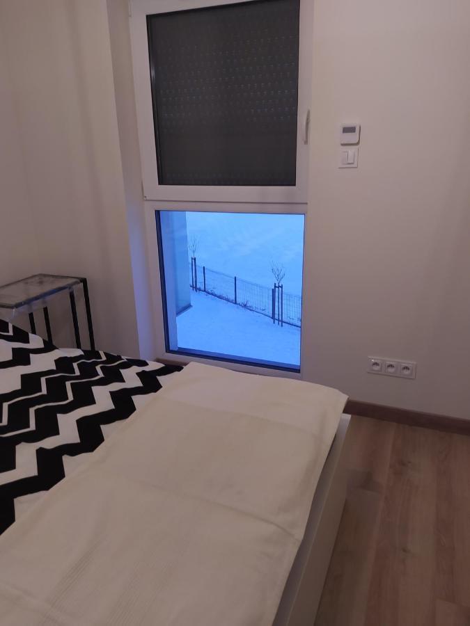 Apartament Z Widokiem Piła Buitenkant foto